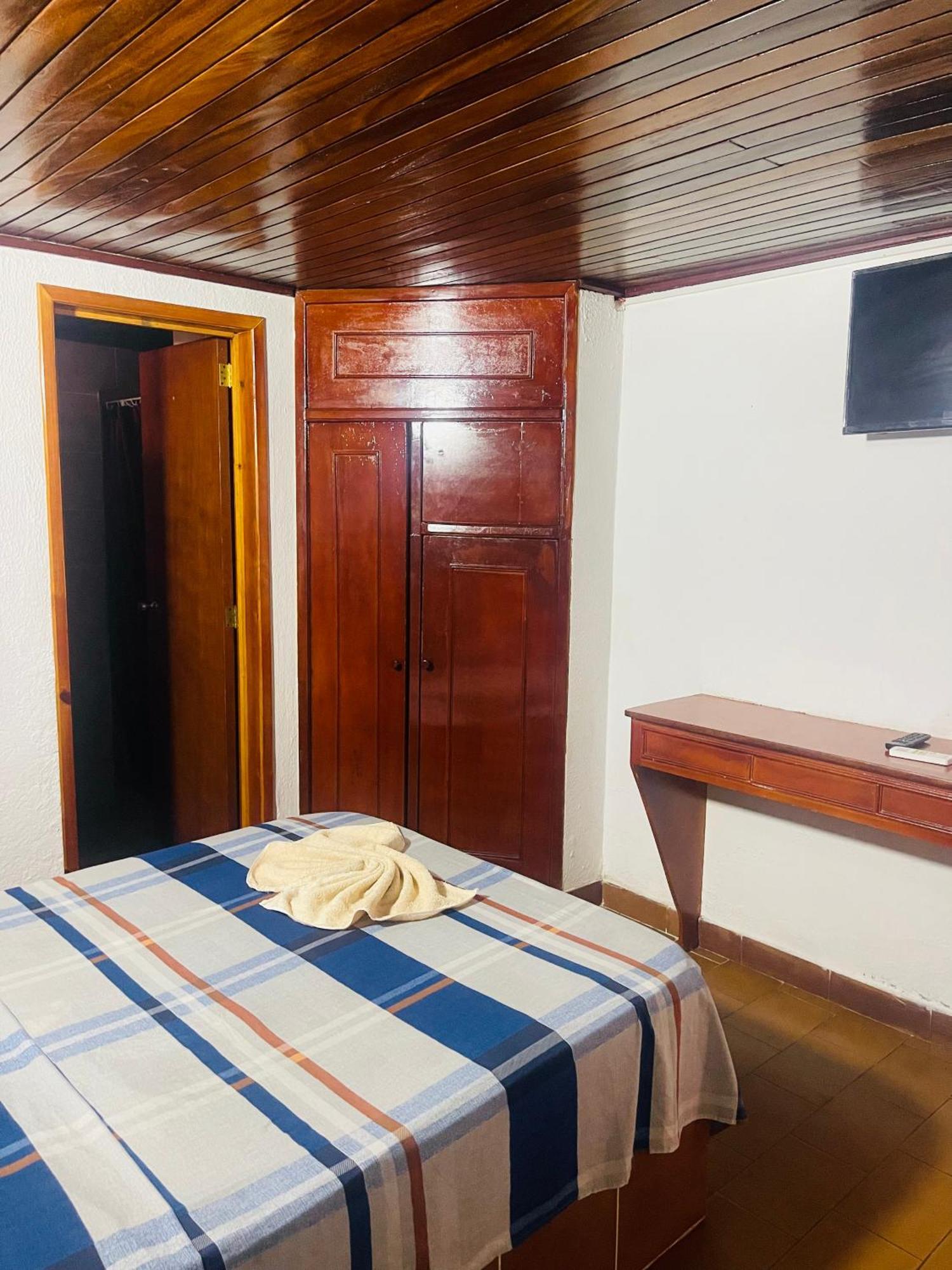 Hotel Brisas Del Mar 2022 Catia La Mar Luaran gambar